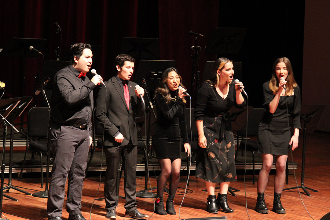 Vocal Jazz Ensemble performs at the Feb. 18 Winter Jazz Concert